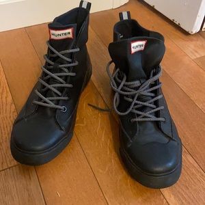 Hunter sneakers in excellent condition.